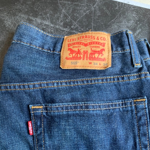 LEVI’S Jeans - Rib Cage - Picture 4 of 9